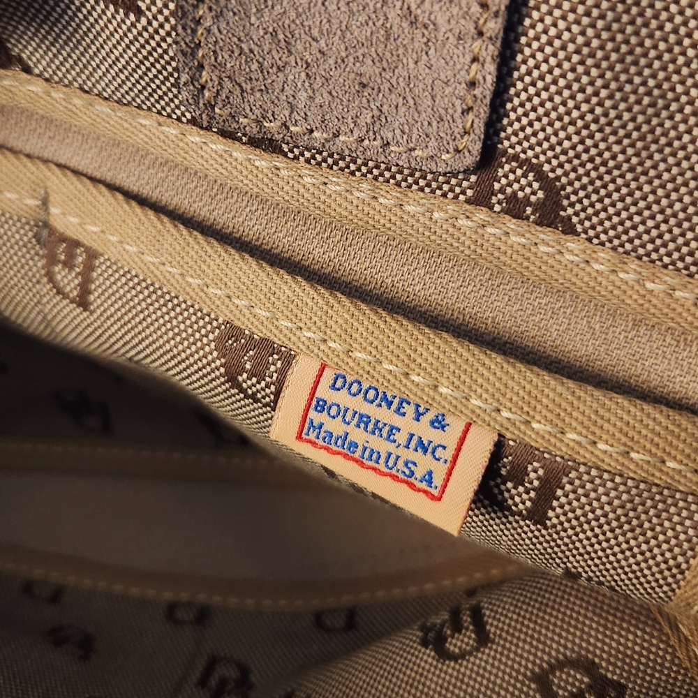 Dooney & Bourke Signature Tulip Tassel Monogram Tote. EUC - Picture 14 of 17